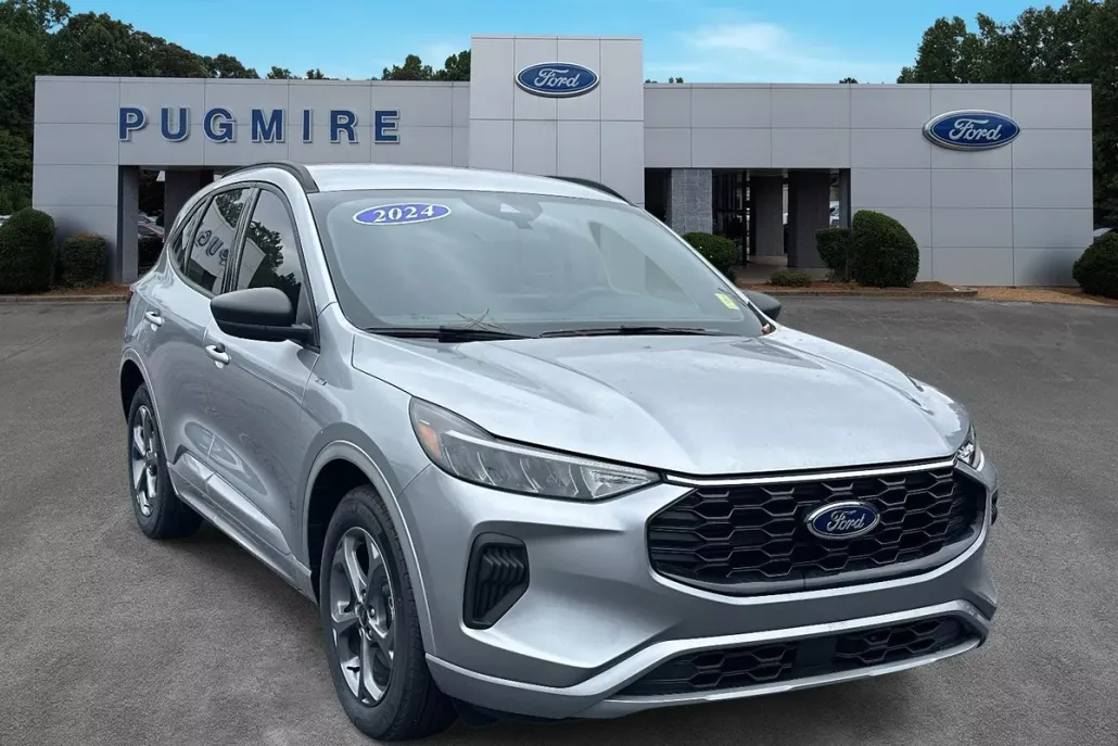 2024 Ford Escape ST-Line photo 1