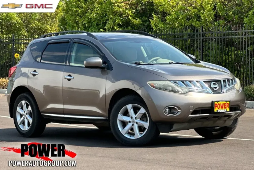 2010 Nissan Murano SL photo 1