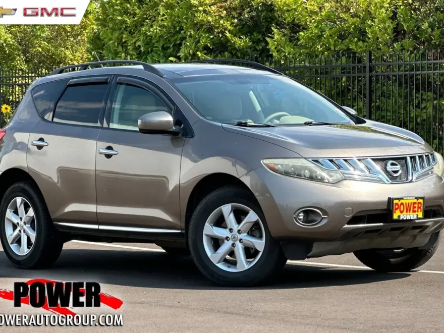 2010 Nissan Murano SL photo 1