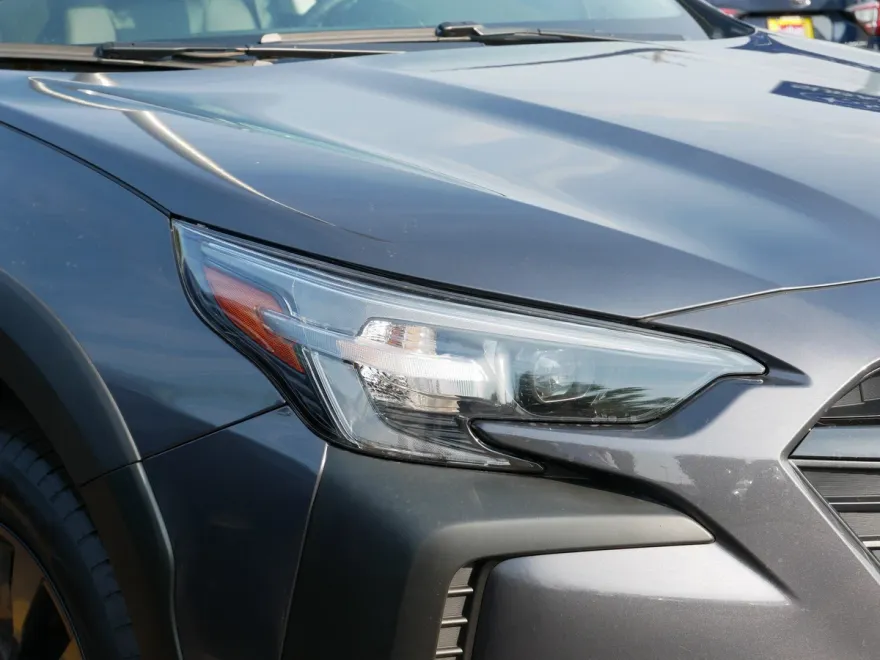 2025 Subaru Outback Onyx Edition photo 1