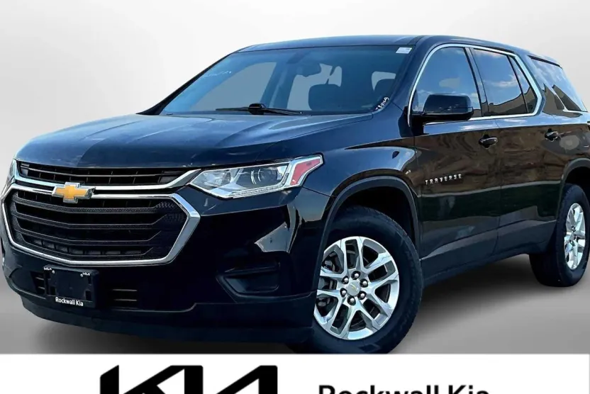 2020 Chevrolet Traverse 1LS photo 1
