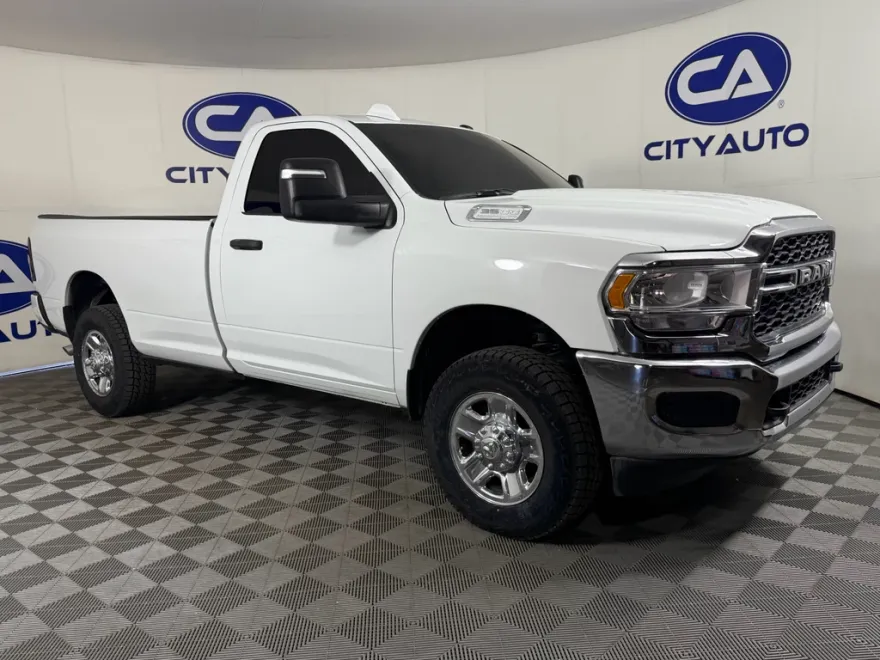 2023 Ram 3500 Tradesman photo 1