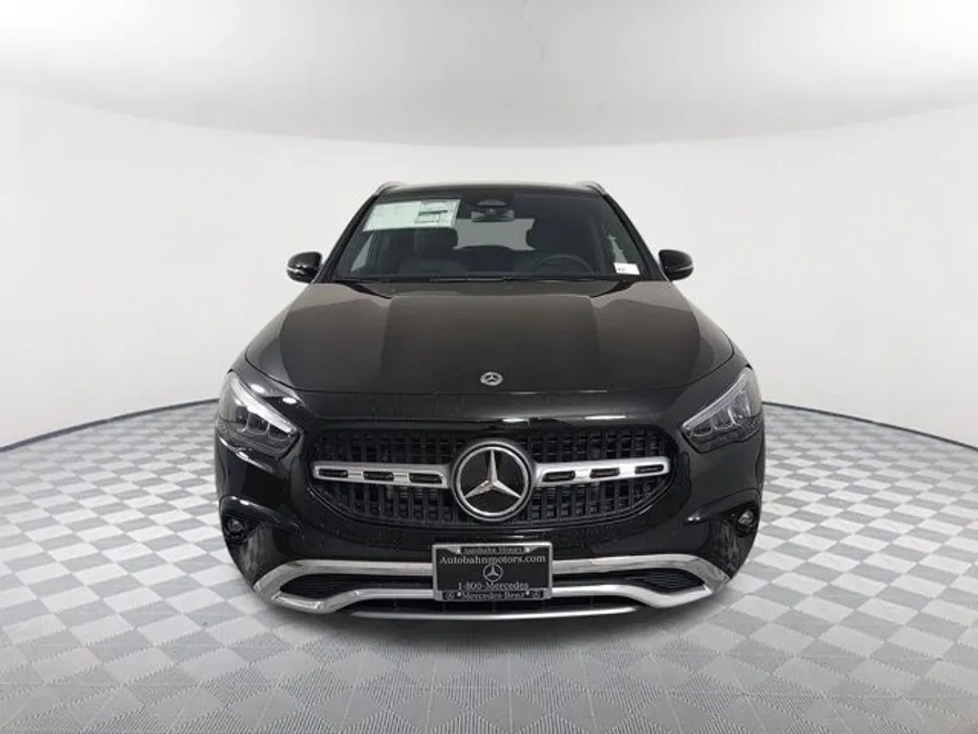 2025 Mercedes Benz GLA 250 photo 1
