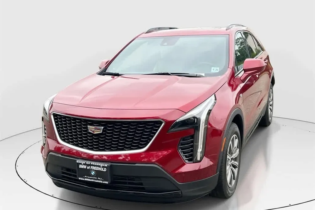 2020 Cadillac XT4 Sport photo 1