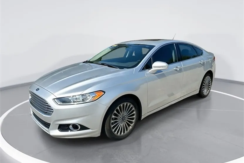 2014 Ford Fusion Titanium photo 1