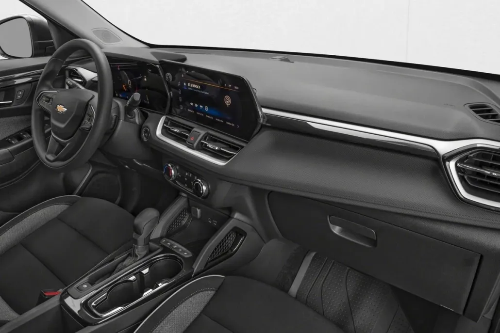 2026 Chevrolet Trailblazer LS photo 1
