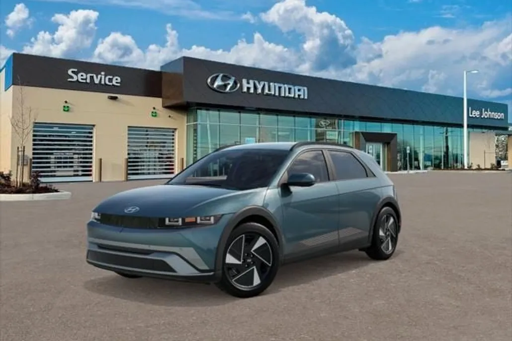 2025 Hyundai Ioniq 5 SEL photo 1
