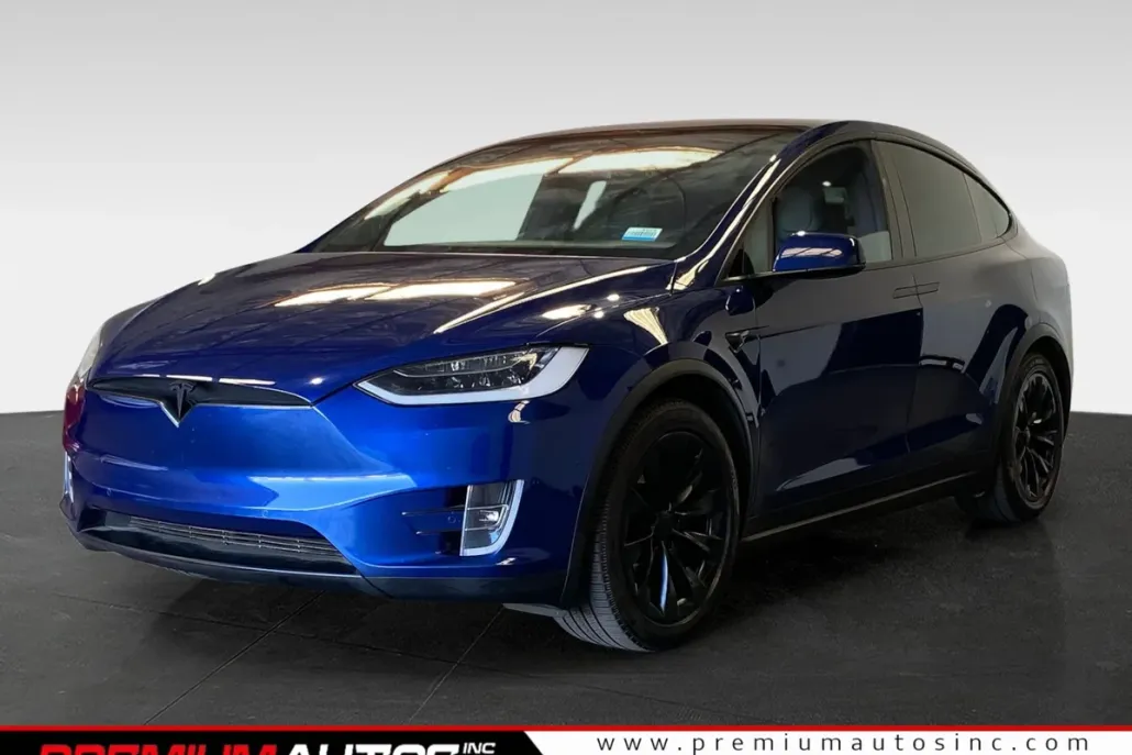 2017 Tesla Model X 75D photo 1