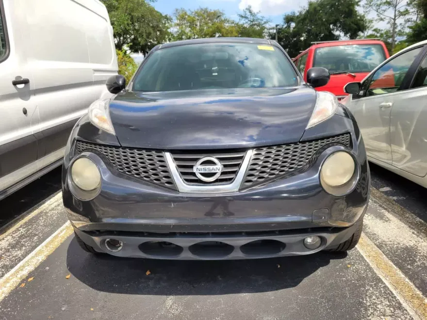 2014 Nissan Juke SL photo 1