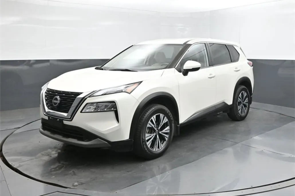 2023 Nissan Rogue SV photo 1