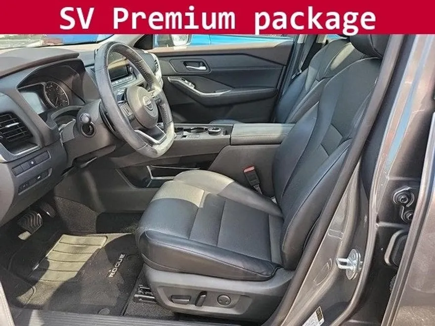 2022 Nissan Rogue SV photo 1