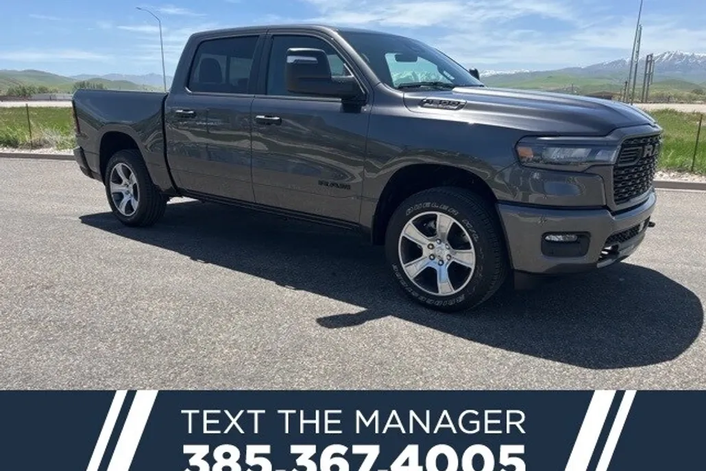 2025 Ram 1500 Tradesman photo 1