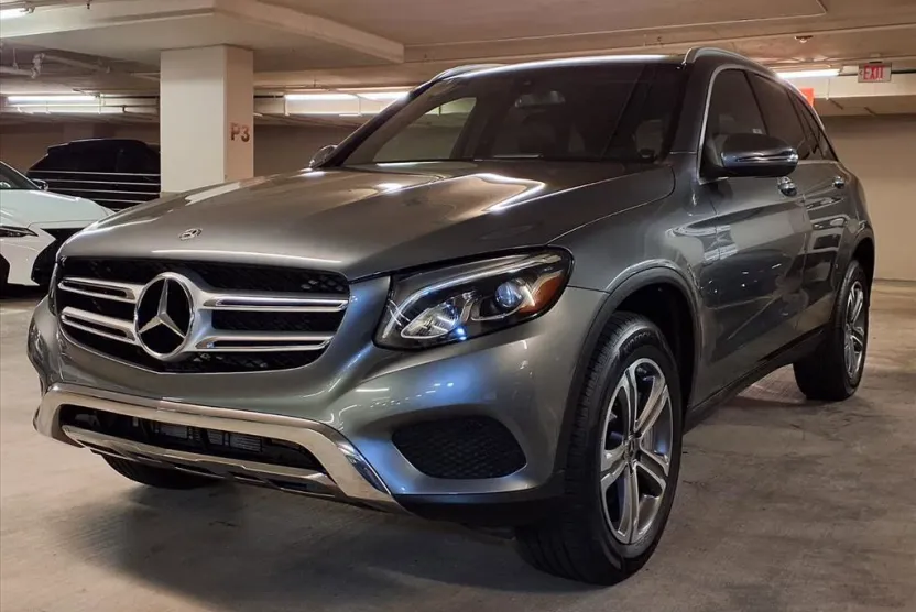 2019 Mercedes Benz GLC photo 1