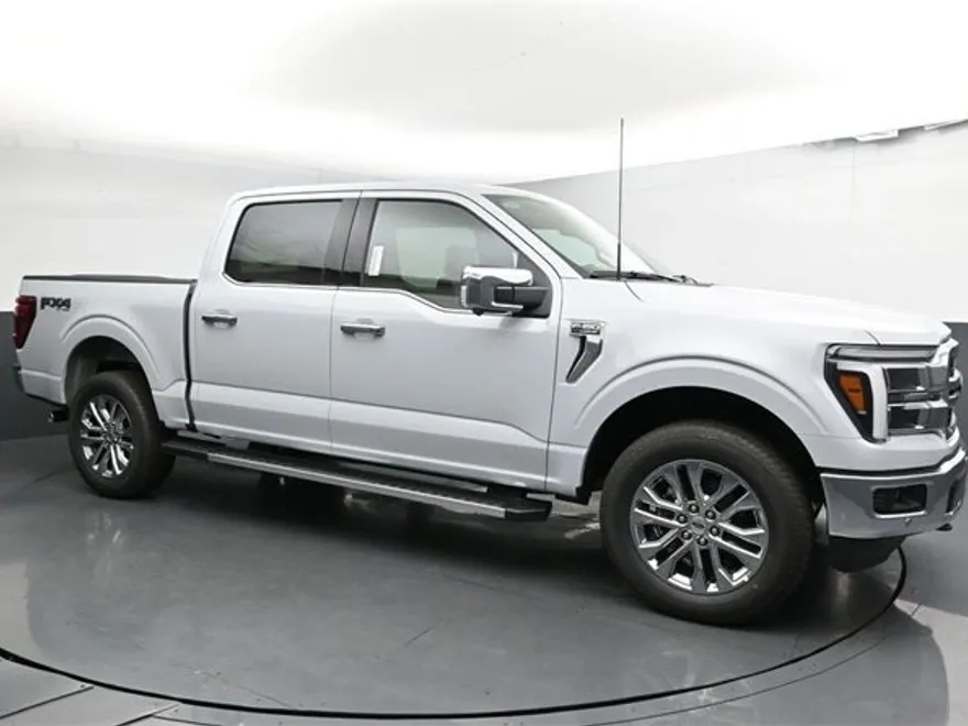 2025 Ford F-150 Lariat photo 1