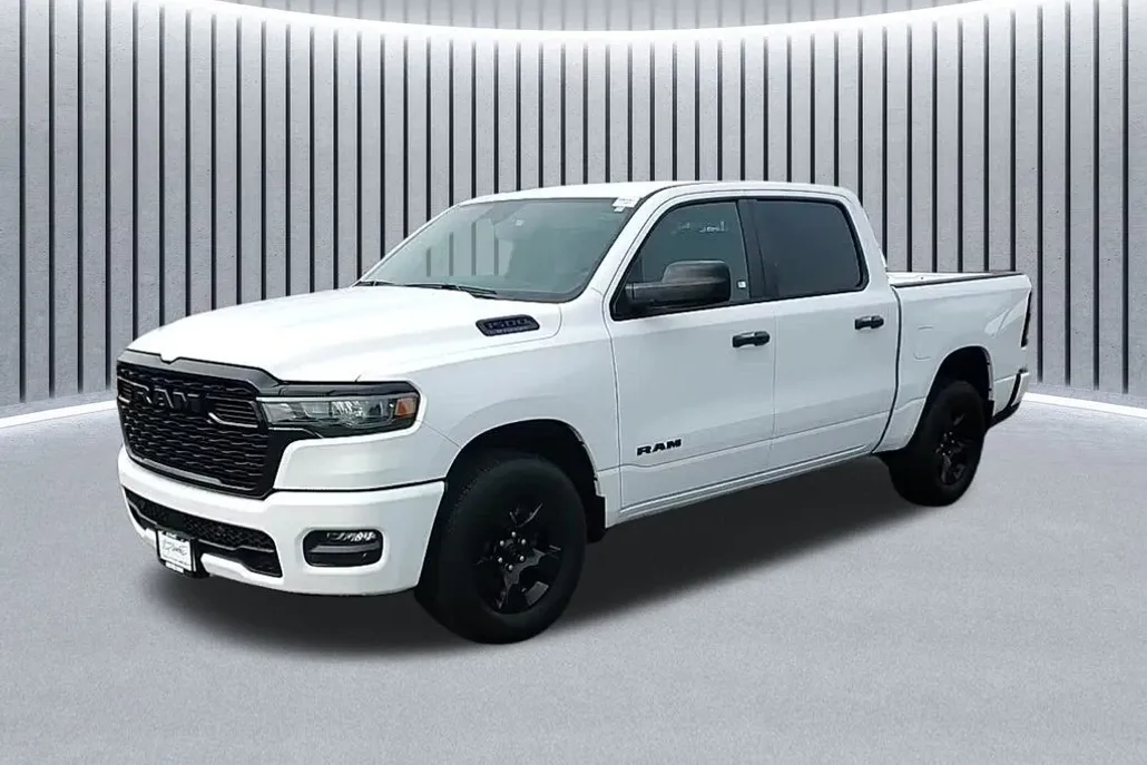 2025 Ram 1500 Tradesman photo 1