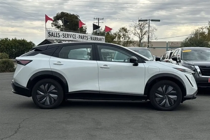 2024 Nissan ARIYA e-4ORCE Engage photo 1