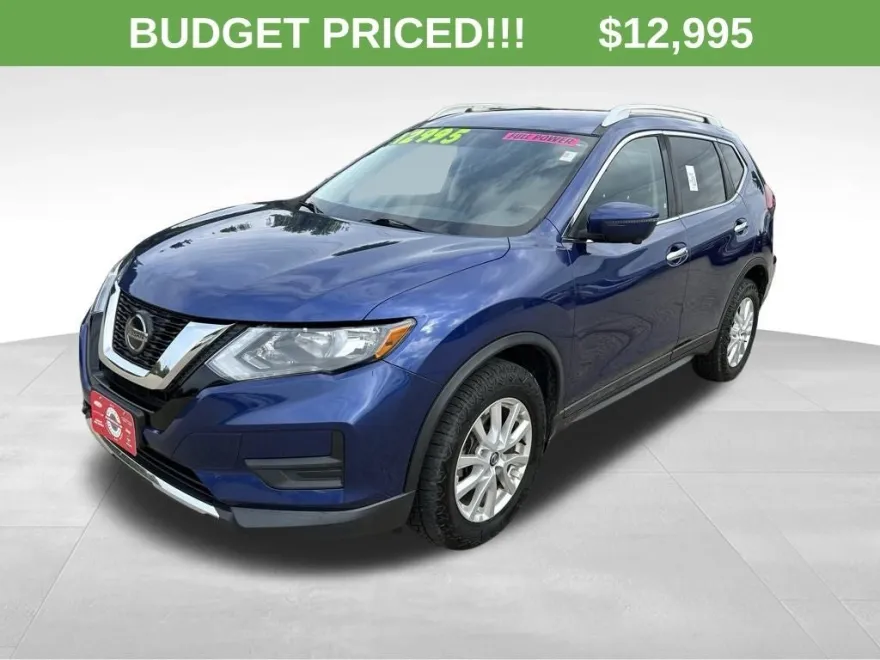 2018 Nissan Rogue SV photo 1