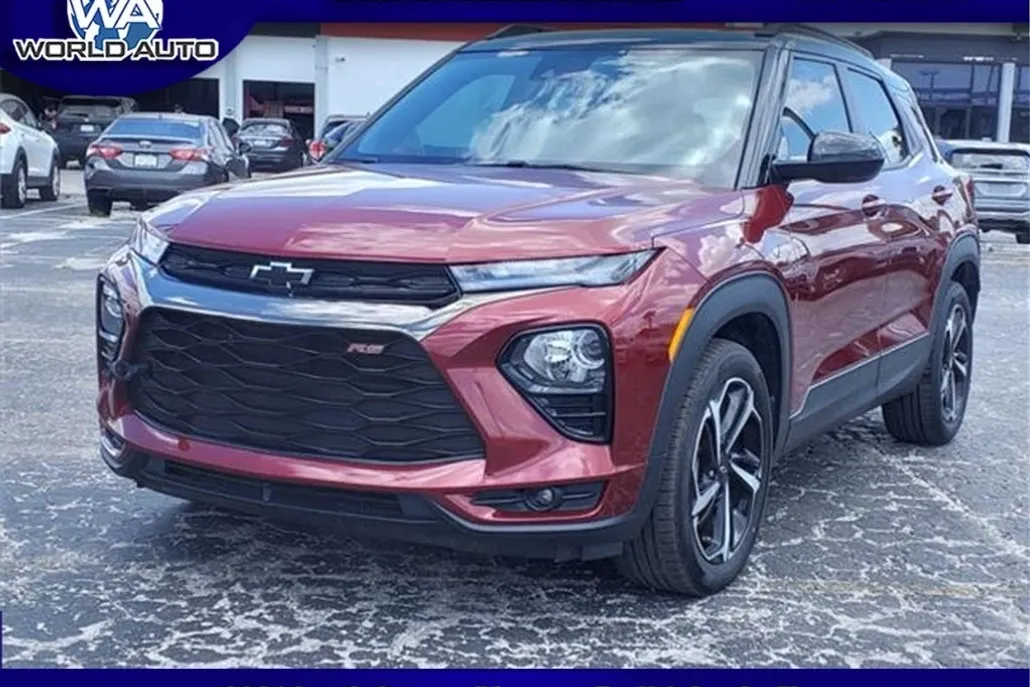 2022 Chevrolet Trailblazer RS photo 1