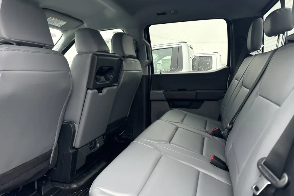 2024 Ford F-550 XL photo 1