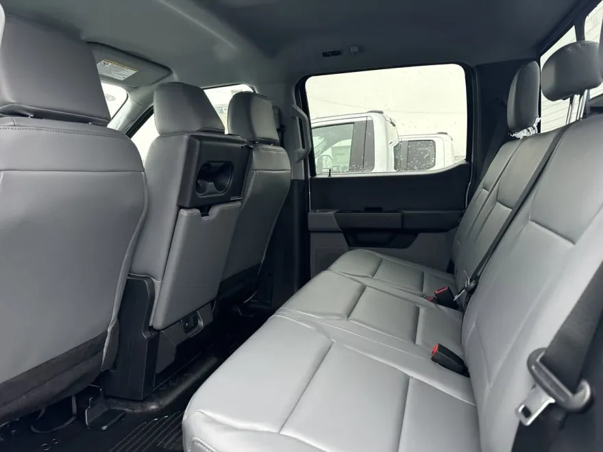 2024 Ford F-550 XL photo 1