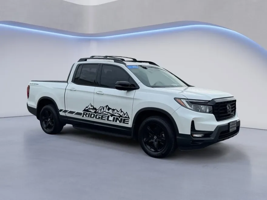 2023 Honda Ridgeline Black Edition photo 1