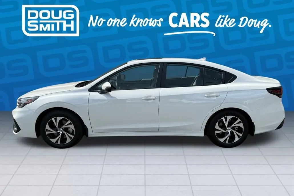 2025 Subaru Legacy Premium photo 1