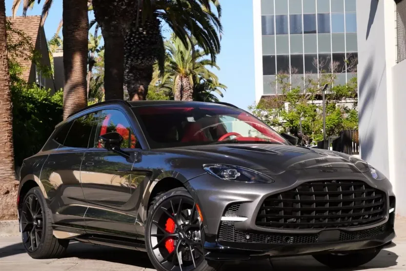 2025 Aston Martin DBX AM8 DBX707 photo 1