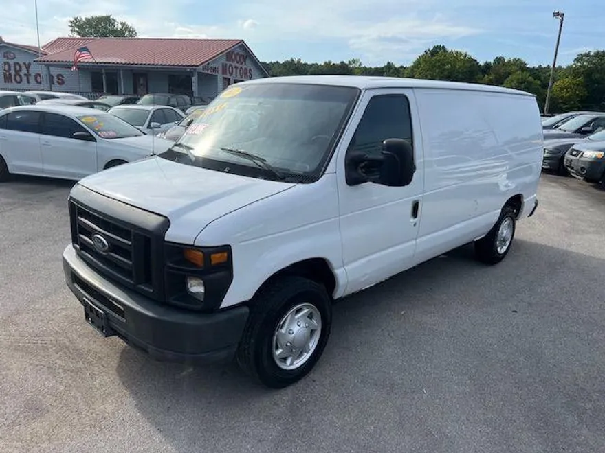 2012 Ford E-150 photo 1