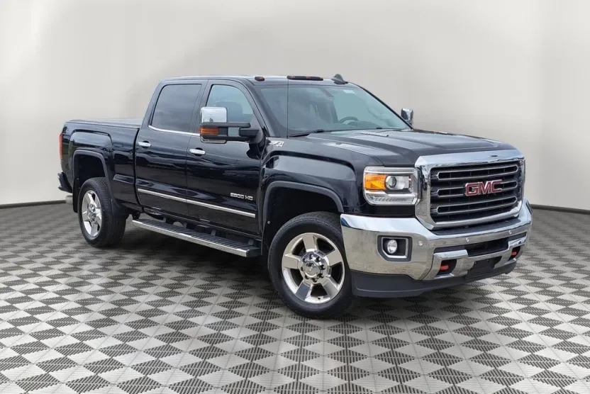 2016 Gmc Sierra SLT photo 1