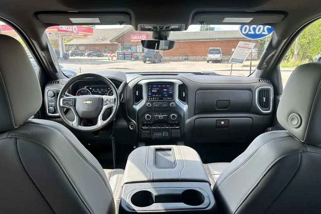2020 Chevrolet Silverado 3500HD LTZ photo 1