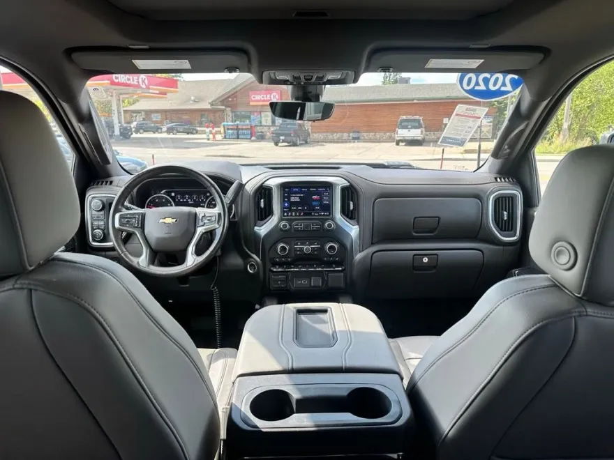 2020 Chevrolet Silverado 3500HD LTZ photo 1