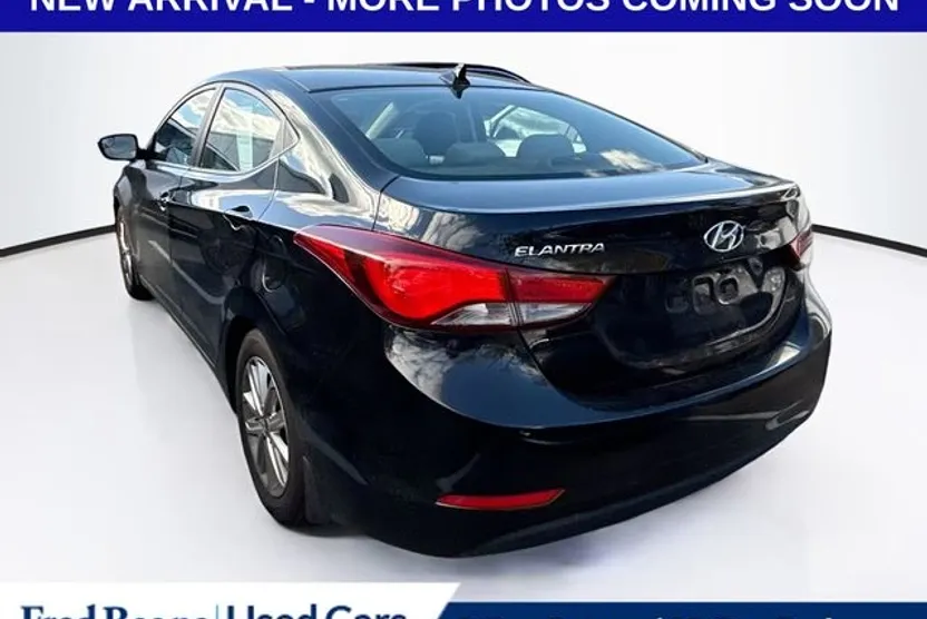 2015 Hyundai Elantra SE photo 1