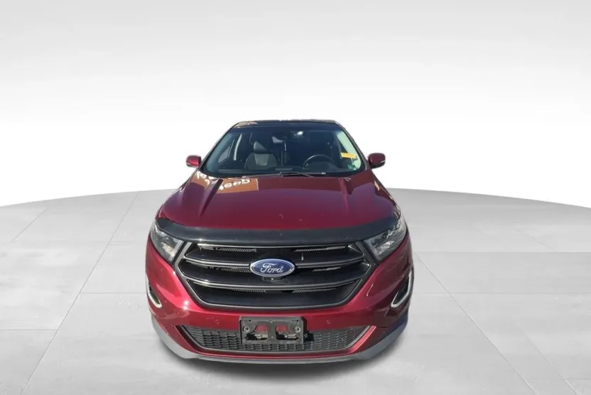 2016 Ford Edge Sport photo 1