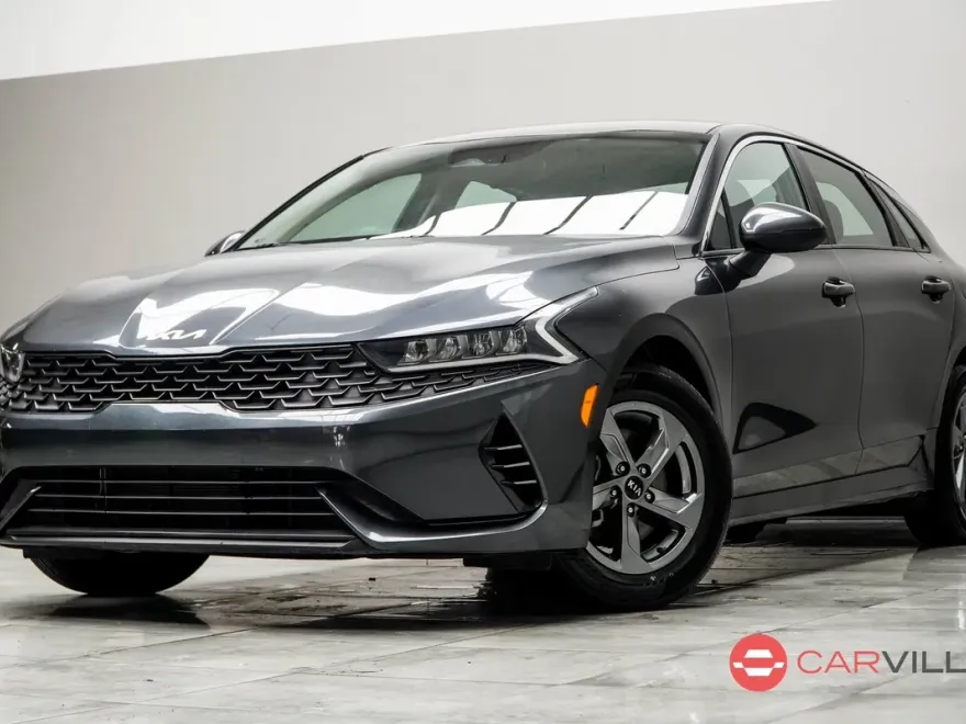 2022 Kia K5 LXS photo 1