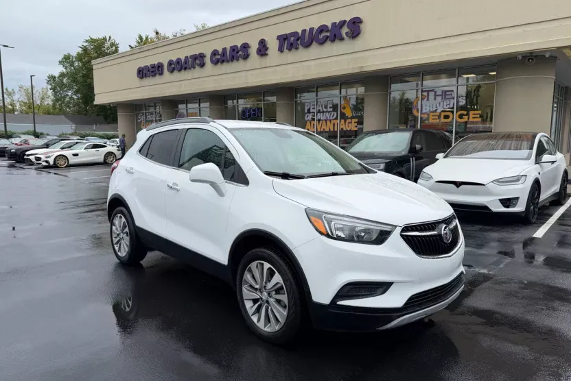 2020 Buick Encore Preferred photo 1