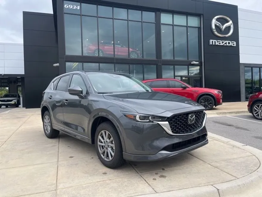 2025 Mazda CX-5 2.5 S Preferred photo 1