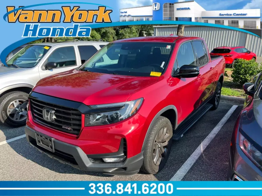 2021 Honda Ridgeline Sport photo 1