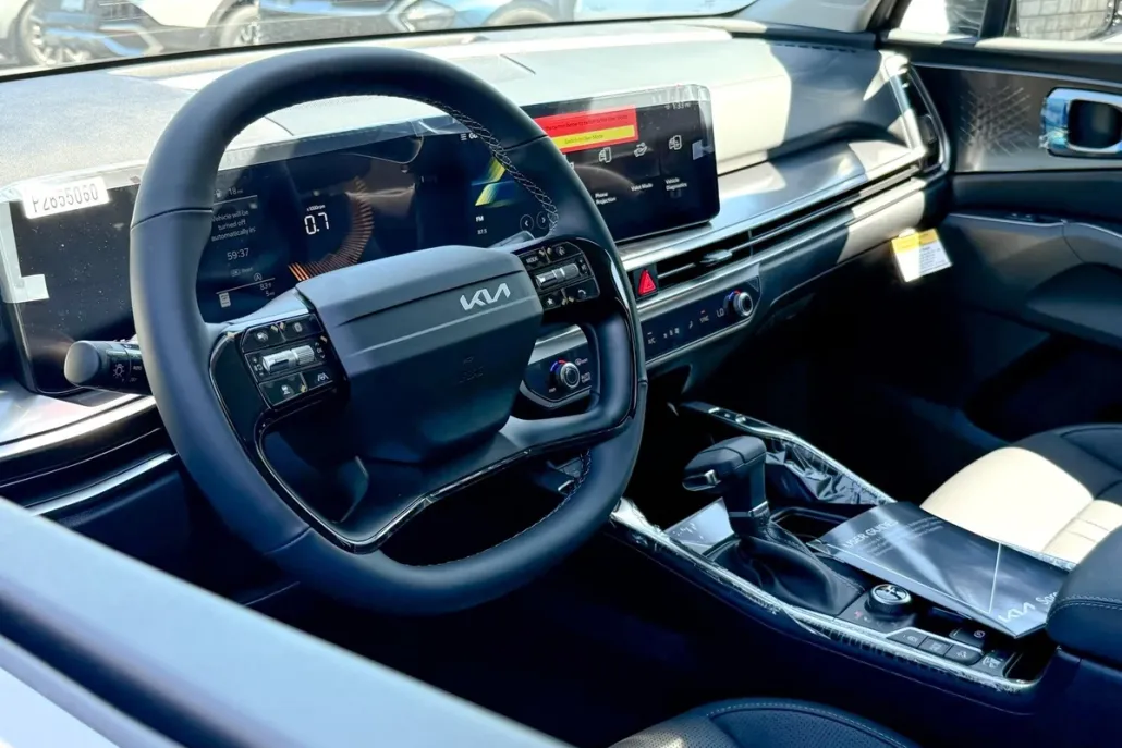 2026 Kia Sorento S photo 1