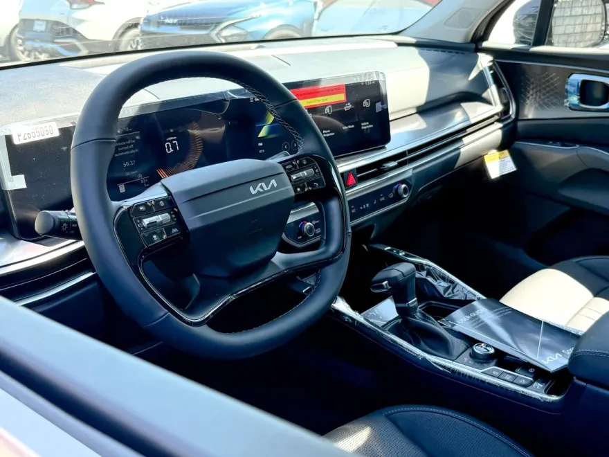 2026 Kia Sorento S photo 1