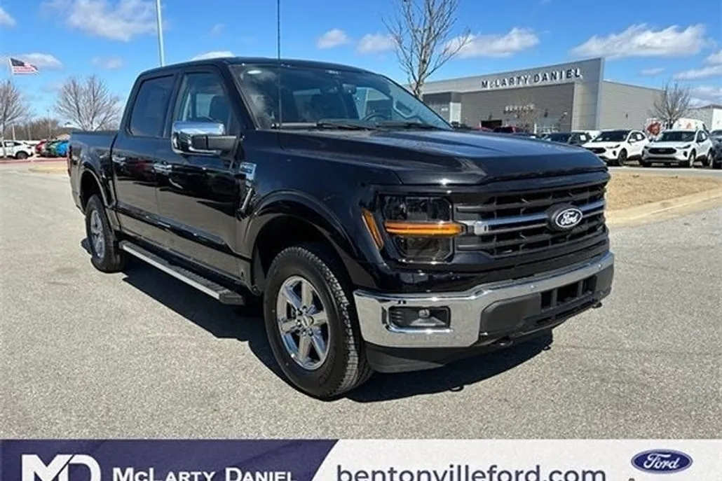 2025 Ford F-150 XLT photo 1