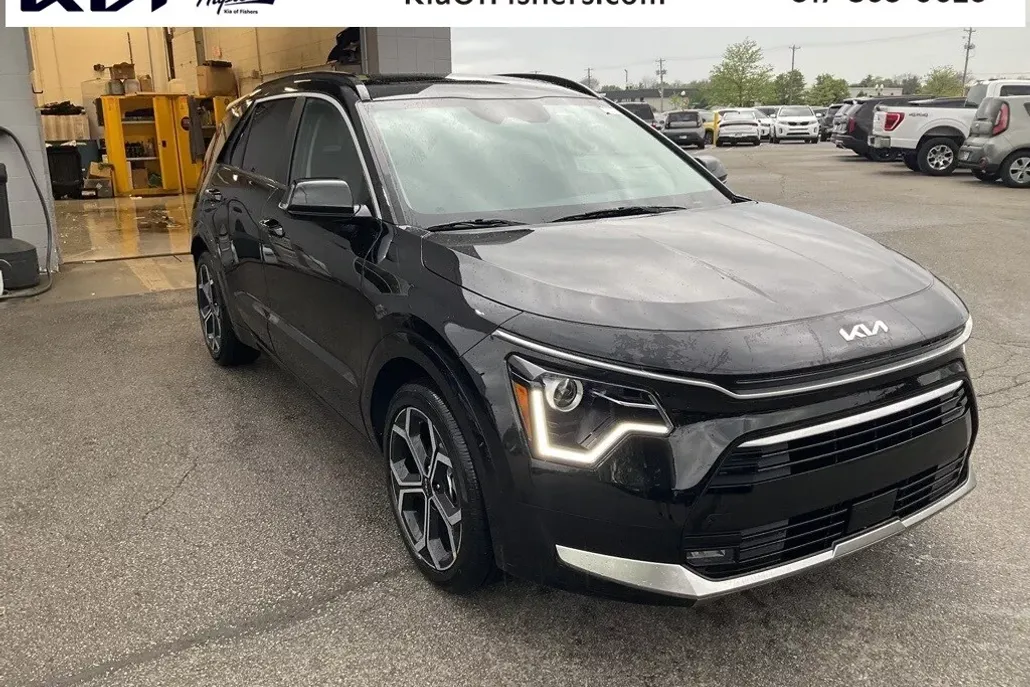 2025 Kia Niro EX Touring photo 1
