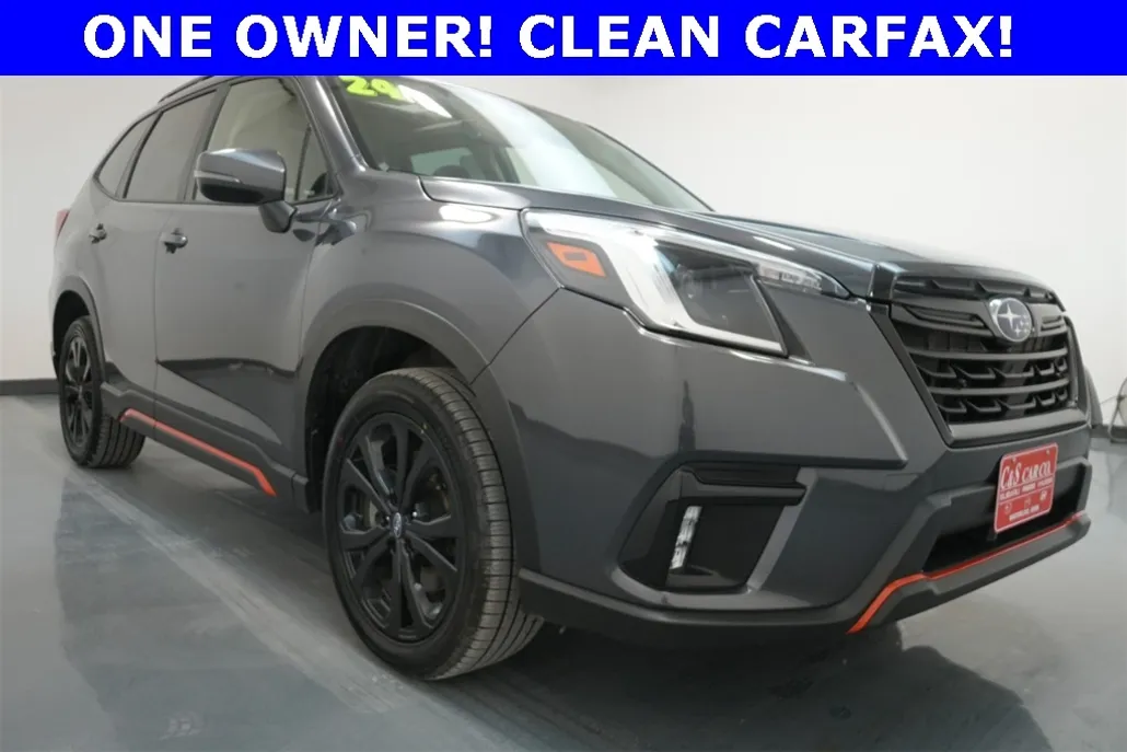 2024 Subaru Forester Sport photo 1