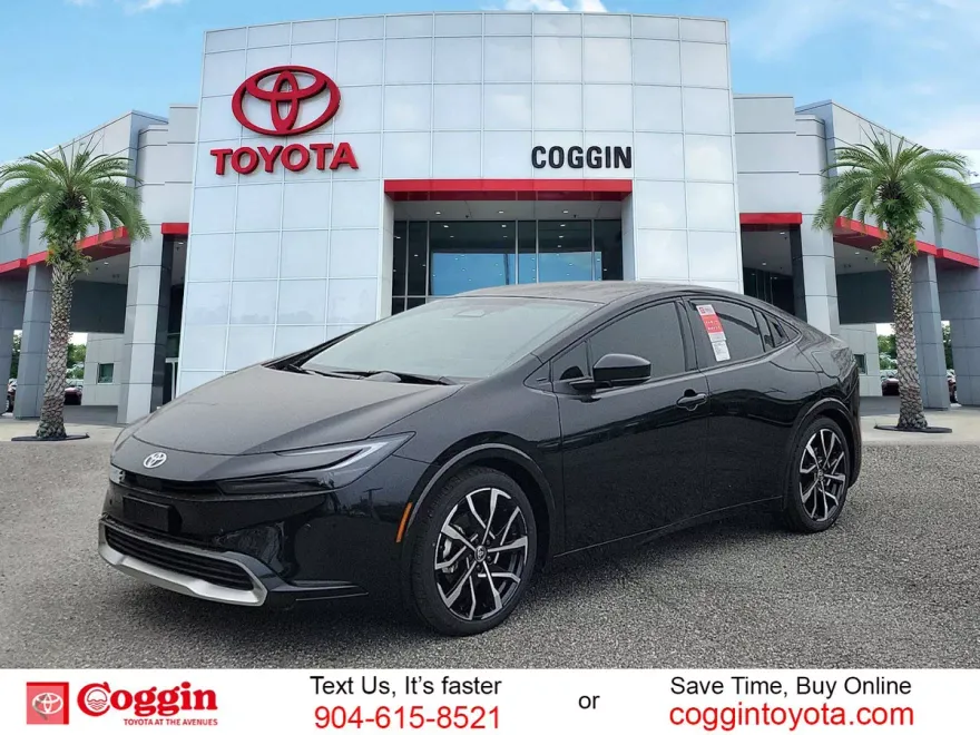 2024 Toyota Prius Prime XSE photo 1