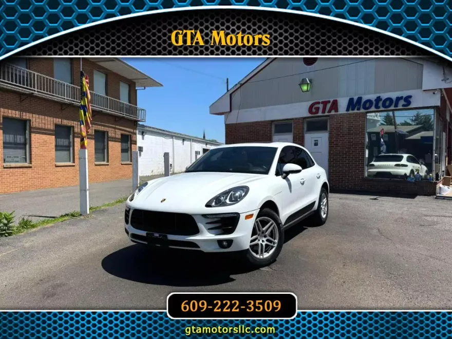 2017 Porsche Macan photo 1