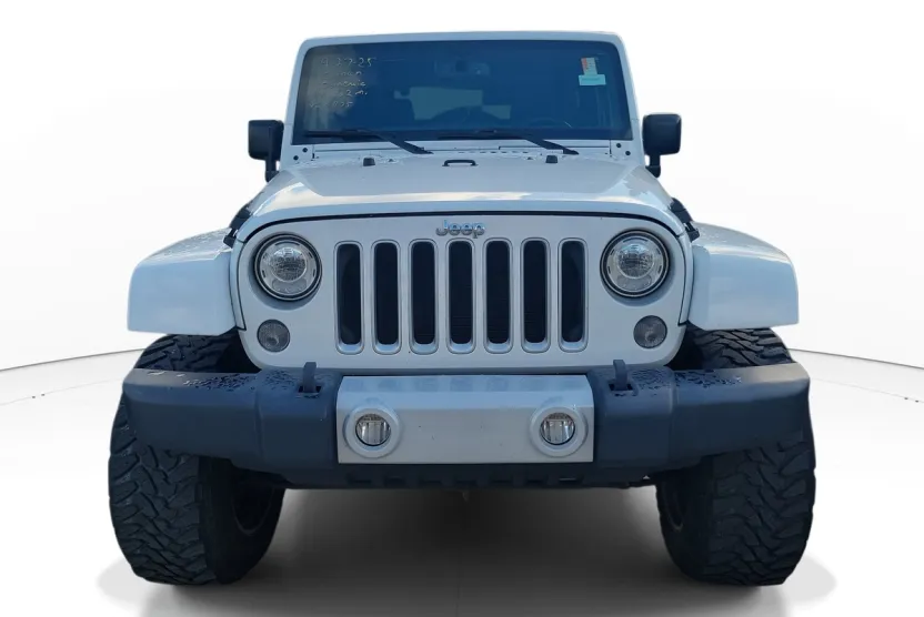 2017 Jeep Wrangler Sahara photo 1
