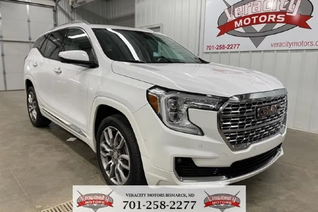 2023 Gmc Terrain Denali photo 1