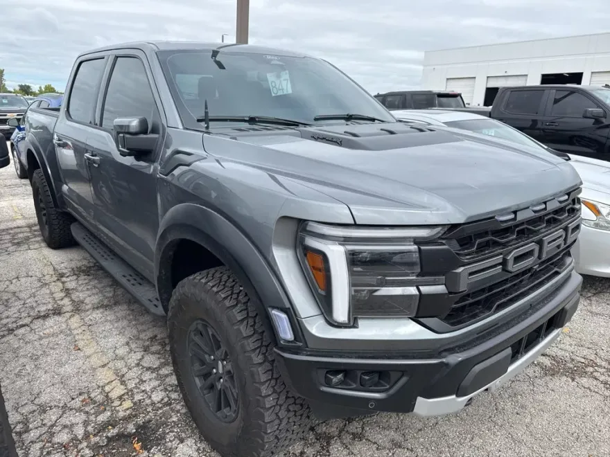 2025 Ford F-150 Raptor photo 1