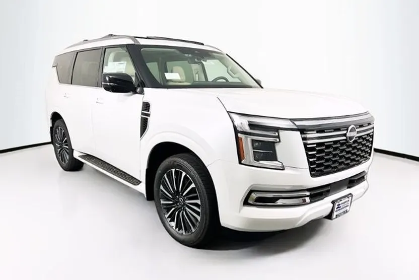 2025 Nissan Armada Platinum Reserve photo 1