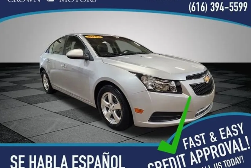 2012 Chevrolet Cruze photo 1