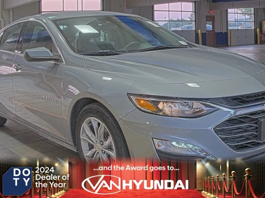 2023 Chevrolet Malibu 1LT photo 1